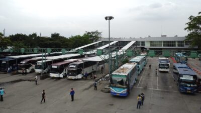 Cara membeli tiket mudik Lebaran 2026 pakai aplikasi GoPay.