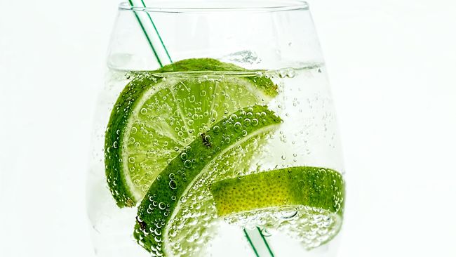 Ada banyak efek kesehatan yang bisa terjadi jika minum soda setiap hari.