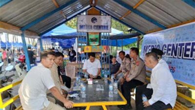 Warga Padang Pariaman Bisa Urus KTP hingga Pajak di Arena Pacu Kudo