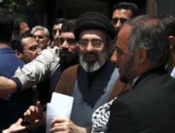 Majelis Pakar Iran Pilih Mojtaba Hosseini Khamenei