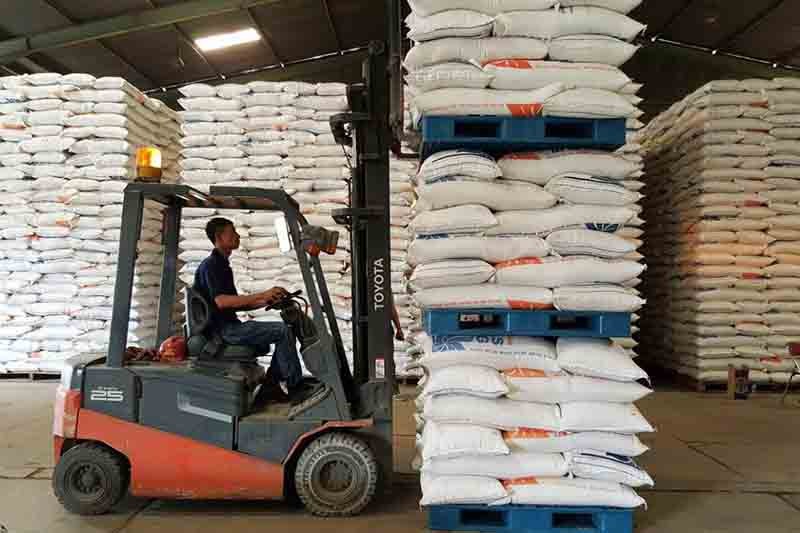 Ilustrasi beras Bulog.