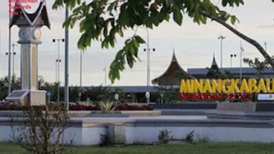 Bandara Internasional Minangkabau.
