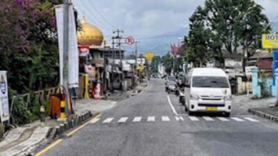 Polres Padang Panjang Terapkan Sistem One Way di Jalur Padang–Bukittinggi Selama Libur Lebaran
