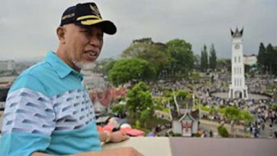 Gubernur Mahyeldi Tekankan Kebersihan dan Pelayanan di Pasar Ateh Bukittinggi