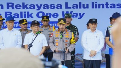 Kapolri Jenderal Listyo Sigit Prabowo meminta masyarakat untuk memanfaatkan kebijakan WFA guna menghindari kemacetan saat puncak arus balik Lebaran 2026.