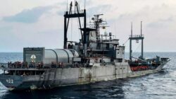 India mengizinkan kapal perang Iran IRIS Lavan berlabuh pada 4 Maret dengan alasan kemanusiaan.