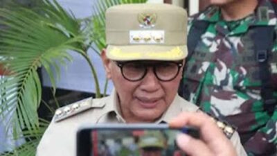 Wali Kota Bukittinggi, Ramlan Nurmatias.