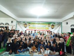 Wabup Ahmad Fadly Ikuti Tradisi Buka Bersama Remaja Masjid Nurul Iman Bungo Tanjung