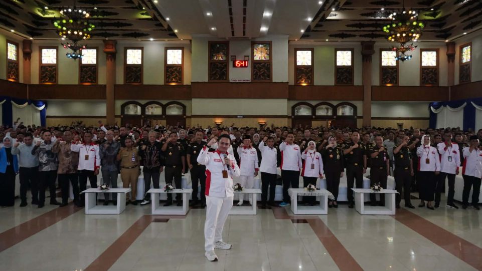 Gema sholawat ribuan Anggota BPD Jawa Timur sambut Prof Reda, perkuat sinergi Jaga Desa untuk Indonesia berdaulat. (Dok. Istimewa)