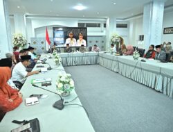 Mahyeldi Dorong Padang Jadi Pintu Gerbang Pariwisata Sumbar