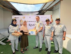 Jasa Raharja Sumbar Salurkan Bantuan Sembako dan Gelar Buka Puasa Bersama Warga Terdampak Banjir