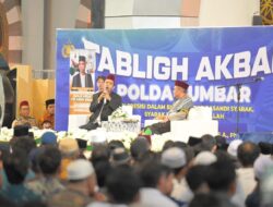 Tabligh Akbar UAS di Padang Dipadati Ribuan Jemaah, Obati Kerinduan Warga Sumbar