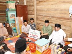 Sepuluh Tahun Menumpang, Siti Akhirnya Dapat Bantuan Bedah Rumah dari Gubernur Mahyeldi