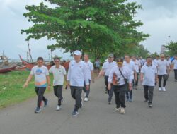 Gubernur dan Wakil Gubernur Sumbar Ajak OPD Olahraga Bersama, Perkuat Kebersamaan dan Kedekatan dengan Masyarakat