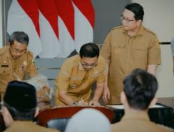 Bupati Khairunas Teken MoU Dengan Kementerian Hukum