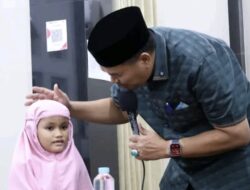 Wali Kota Yota Balad Uji Generasi Qurani Saat Nuzul Quran di Masjid Ar Rahman Kampuang Baru Pariaman