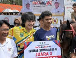 Jefri Nichol Rindu Kampung Hadiri Pacu Kudo Padang Pariaman Pengunjung Meledak