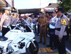 Pimpin Apel Gelar Pasukan Ops. Ketupat Singgalang 2026, Zulmaeta : Memberikan Rasa Aman dan Kenyamanan Bagi Masyarakat