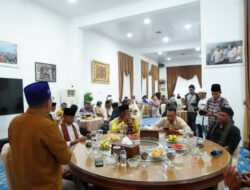 Bupati Eka Putra Buka Puasa Bersama Wartawan Tanah Datar