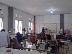 Dari Permak Pakaian ke Banjir Pesanan, Kisah Maikon Tailor yang Tumbuh Berkat Pelatihan BLK