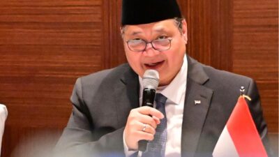 Menko Airlangga Hartarto menilai kurs rupiah yang tembus Rp17.300 per dolar AS adalah tanggung jawab BI.