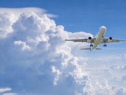 Iran Kembali Aktifkan Penerbangan Usai Konflik