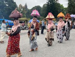 Solok Rayakan Hari Jadi dengan Pawai Budaya