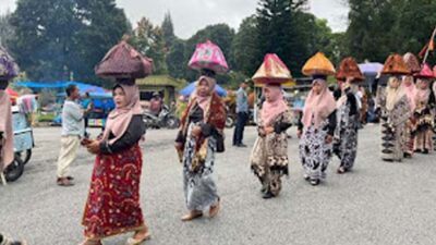74 Nagari Ramaikan Festival Kuliner dan Pawai Budaya Kabupaten Solok