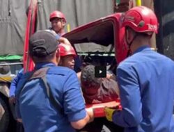 Tabrakan Frontal Truk di Blondo–Sawitan, Evakuasi Dramatis