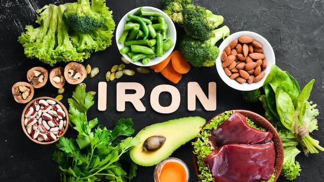 Pastikan asupan harian dapat memenuhi kebutuhan zat besi. Sebaiknya masukkan pangan sumber zat besi berikut ke dalam menu harian.