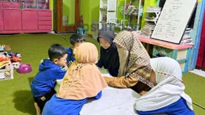 Kartini Masa Kini: Fifin, Bangkit dari Perundungan Menjadi Guru Inspiratif.