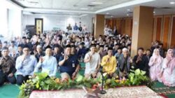 Foto bersama Bank Nagari bersama peserta MTQ dan Lomba Azan tingkat SMP/sederajat.