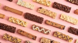 Protein bar jadi salah satu makanan yang punya label sehat, tapi kamu harus tetap hati-hati saat mengonsumsinya.