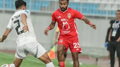 Arema FC dan Malut United Berbagi Poin Usai Laga Sengit 1-1