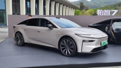 Toyota Luncurkan bZ7, Mobil Listrik Baru dengan Jarak Tempuh Hingga 710 km di China