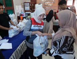 Pertamina Gelar Pasar Murah di Teluk Kabung, 1.000 Paket Sembako Disalurkan