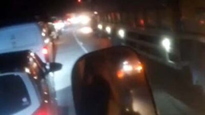 Truk Mogok di Sitinjau Lauik Picu Kemacetan Parah hingga 4 Kilometer