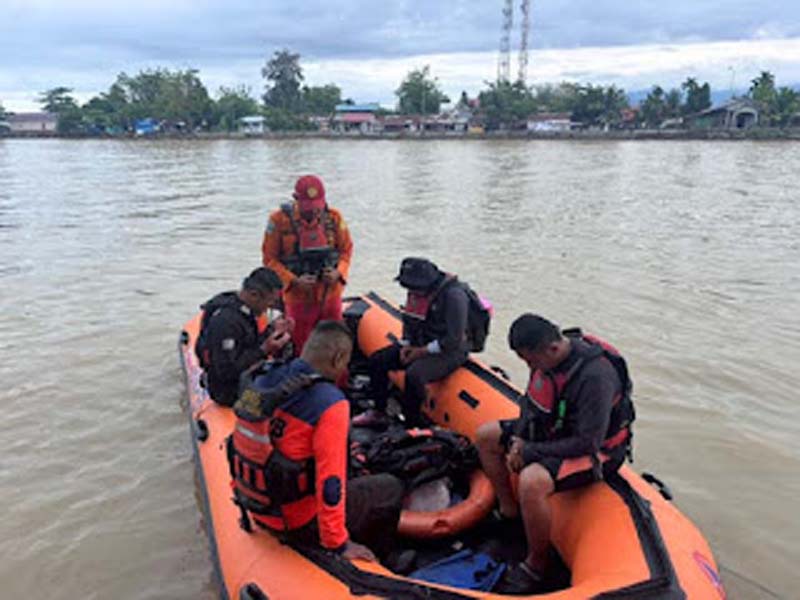 Memasuki Hari Keempat Pencarian, Dua Anak Hanyut di Pantai Ulak Karang Belum Ditemukan