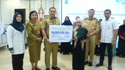 Haru di Kapuas, Santunan Kematian Diserahkan, Pemkab Perkuat Perlindungan Pekerja Rentan