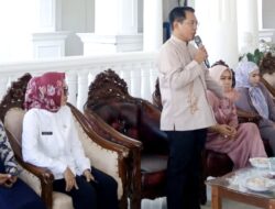 Bupati Padang Pariaman Akhiri Penyaluran Bantuan UMKM Pascabencana