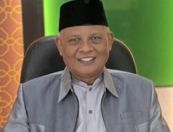 Dana Umat dan Luka Kepercayaan