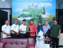 Walikota Zulmaeta Bidik SDM Unggul, Kerjasama Dengan UIR Mulai Dijajaki