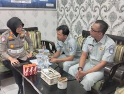 JR Bukittinggi Kolaborasi dengan Satlantas Pasbar, Tingkatkan Kepatuhan