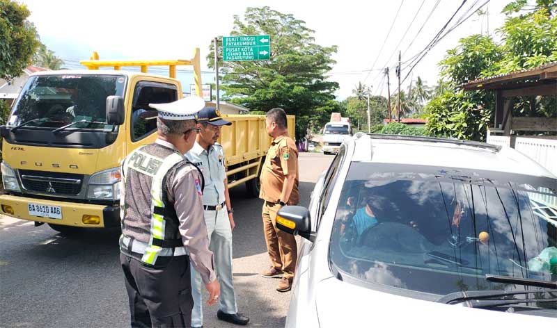 Razia Gabungan Samsat Batusangkar Sasar Pajak Kendaraan, Warga Diimbau Tertib