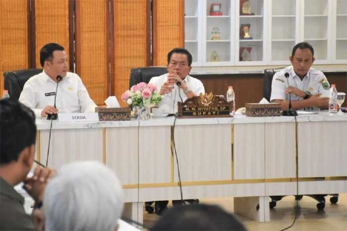 Bupati Kapuas Minta Perusahaan Terbuka, Tekan Konflik dan Cegah Karhutla