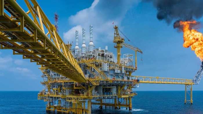 Harga minyak turun bebas.