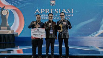 Pemkab Solok Selatan Terima Penghargaan dari Kementerian Dalam Negeri