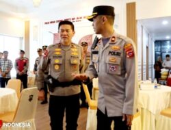 Waka Polda Sumbar Kunjungi Polres Sijunjung, Tanam Pohon dan Tekankan Disiplin Personel