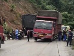 Truk Melintang, Lalu Lintas Padang–Solok Tersendat