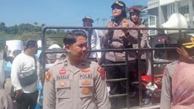 Aksi Humanis Kapolres Perempuan Pertama di Padang Pariaman Dinginkan Demo Warga Kasang.